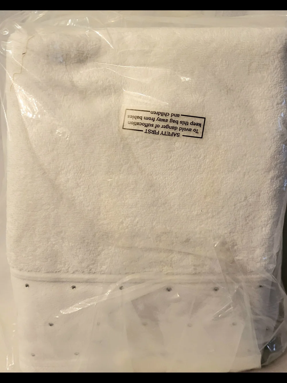 Highgate Manor 6-Piece White Crystal Embellished Towel Set NWT